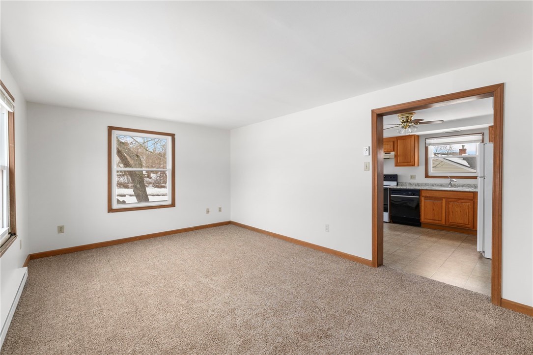 12 Batterson Avenue Westerly, RI 02891 - Photo 18 of 47