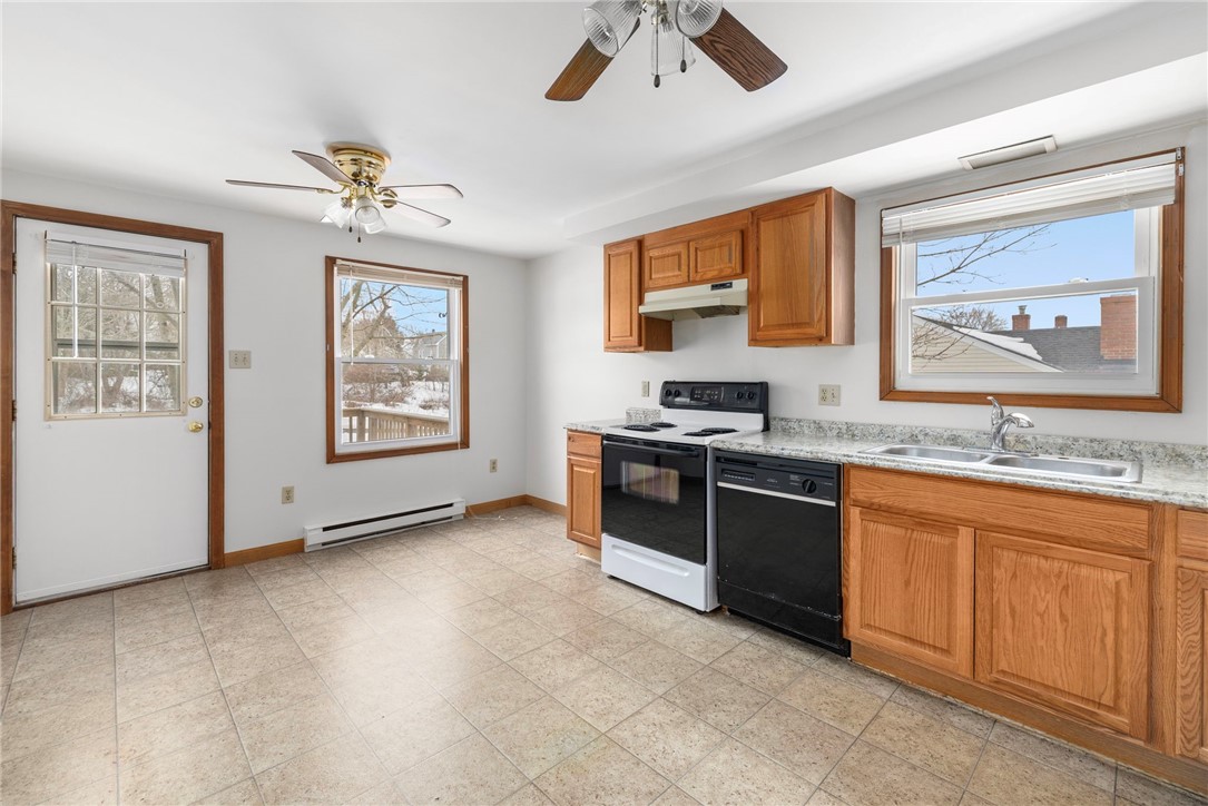 12 Batterson Avenue Westerly, RI 02891 - Photo 6 of 47