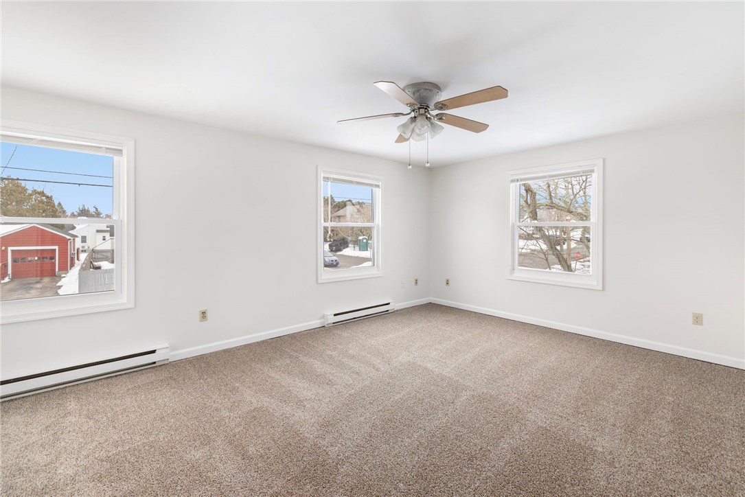 12 Batterson Avenue Westerly, RI 02891 - Photo 10 of 47