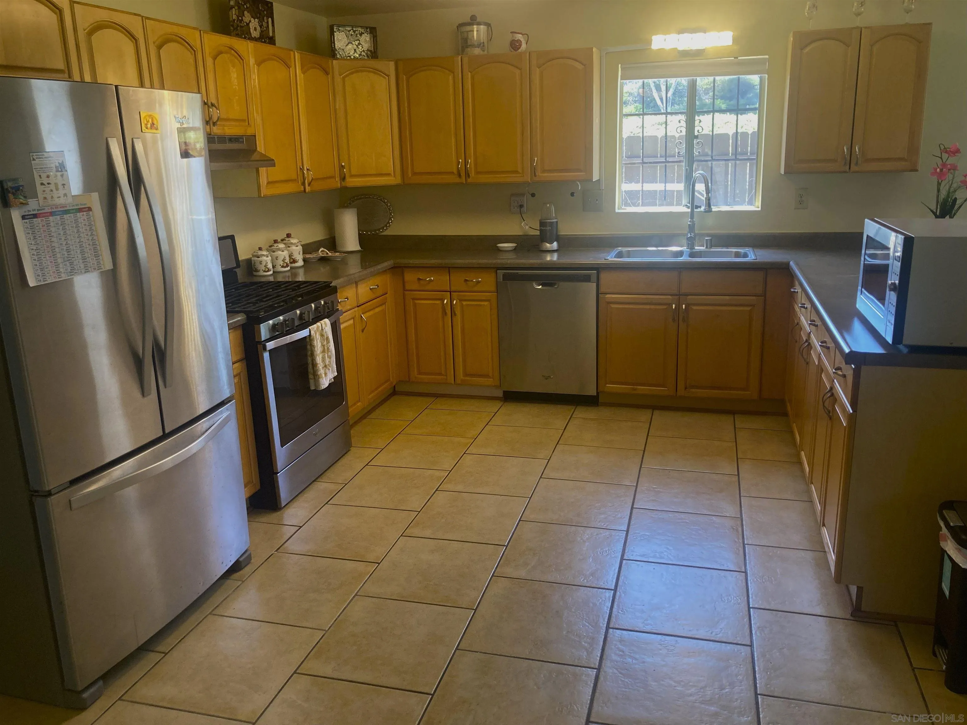 8626 Spring Vista Way Spring Valley, CA 91977 - Photo 19 of 43 Gallery Image 19