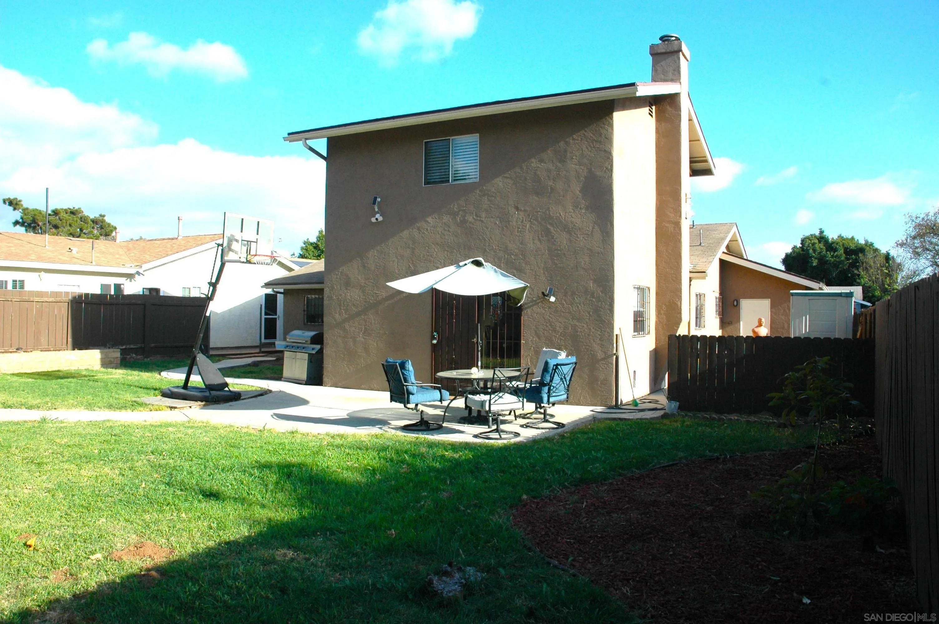 8626 Spring Vista Way Spring Valley, CA 91977 - Photo 7 of 43 Gallery Image 7