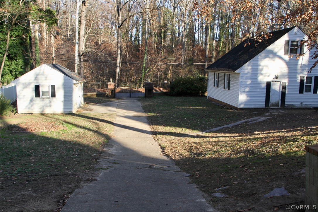 1631 Johnson Road Petersburg, VA 23805 - Photo 3 of 4 a view of a house with a yard