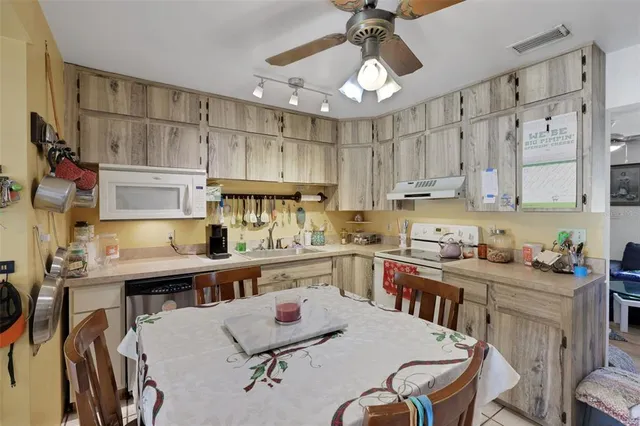 $349,900 | 199 Rosewood Avenue, Ormond Beach, FL 32174