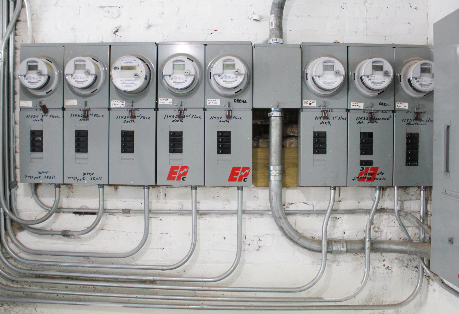 11432 South Indiana Avenue Chicago, IL 60628 - Photo 18 of 21 a bathroom with a sink and a mirror