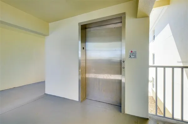 $2,500 | 433 Cerromar Lane, Unit 440, Venice, FL 34293