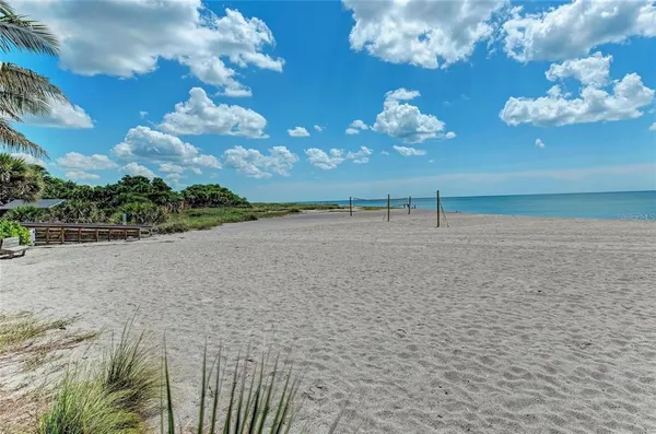 $2,500 | 433 Cerromar Lane, Unit 440, Venice, FL 34293