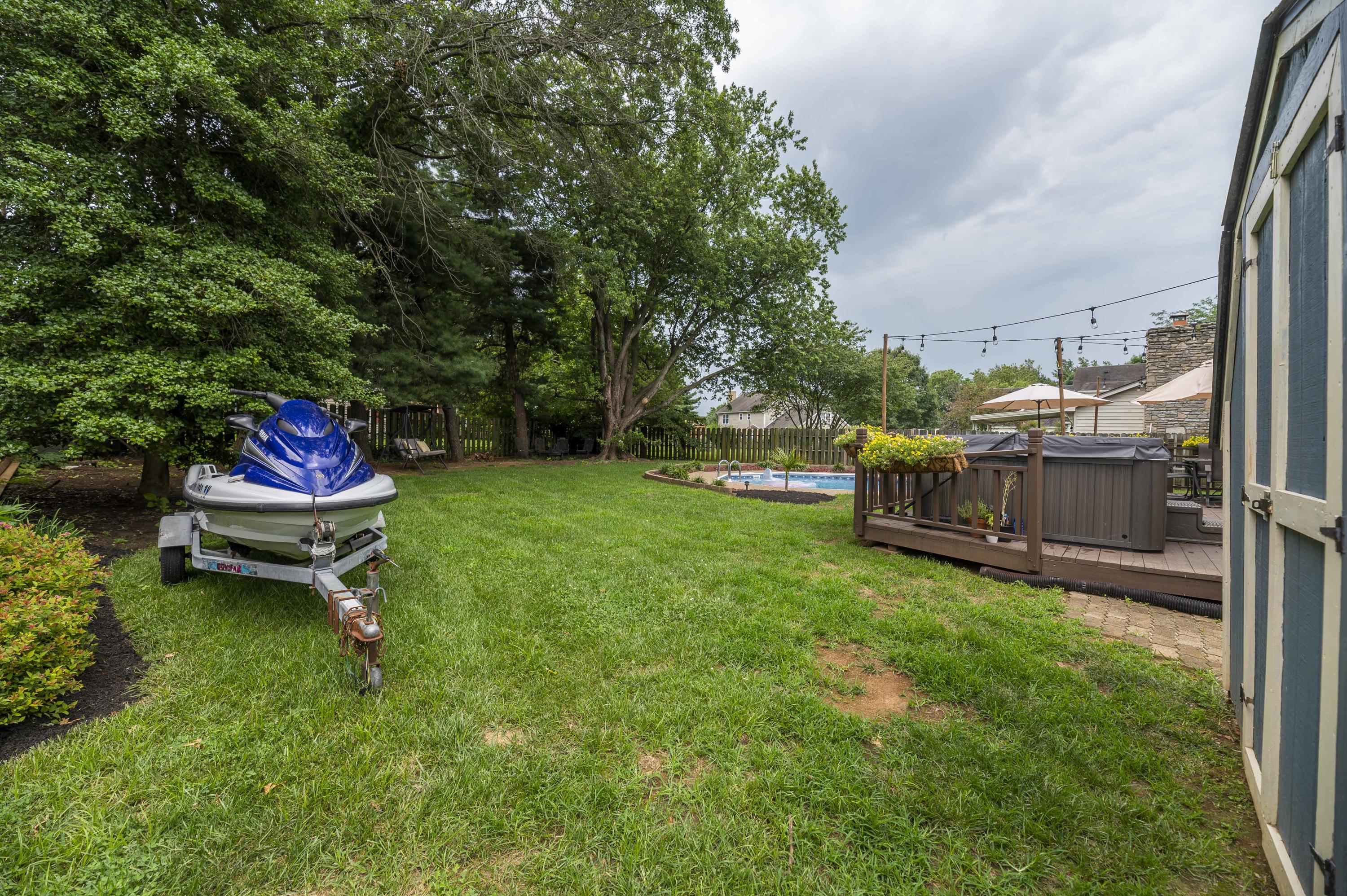 203 Falcon Road Versailles, KY 40383 - Photo 15 of 77 MollyCobaneDSC_9151