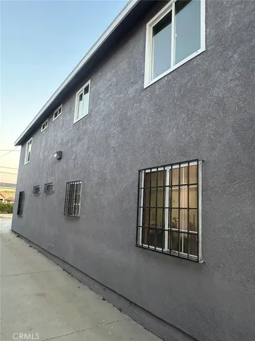 $850,000 | 8420 South Broadway, Los Angeles, CA 90003