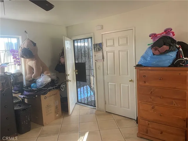 a view of parking area