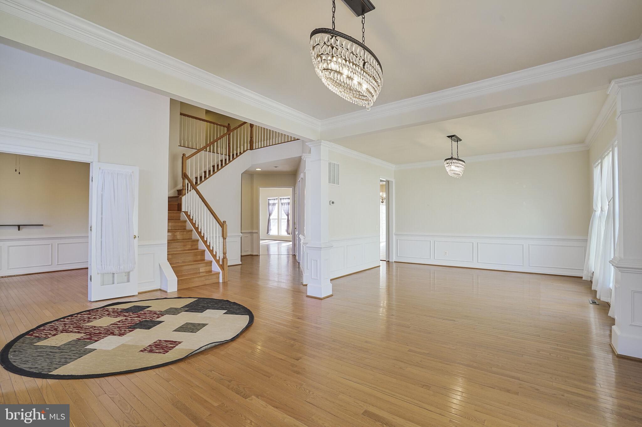 8095 Paper Birch Drive Lorton, VA 22079 - Photo 2 of 23