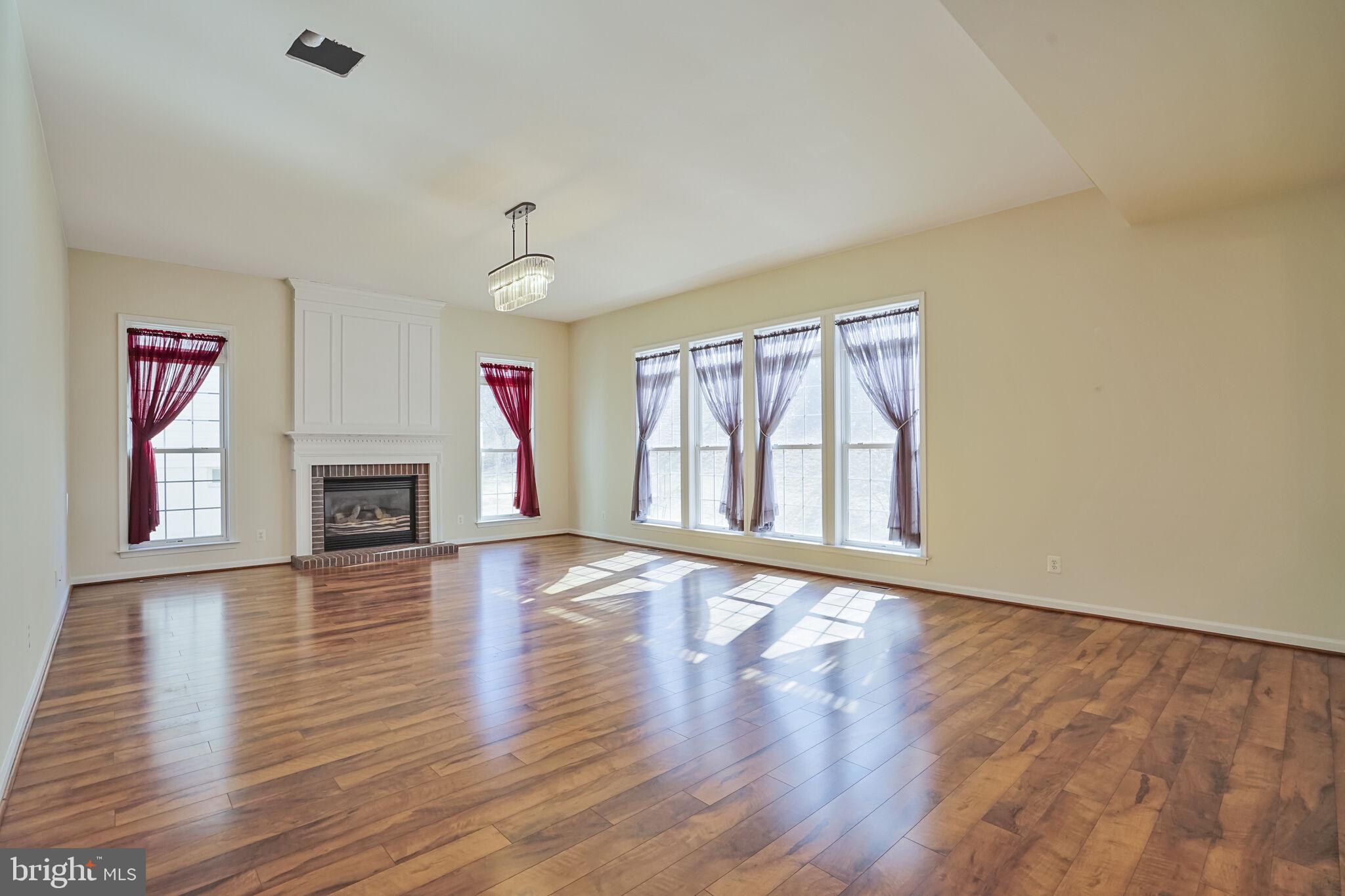 8095 Paper Birch Drive Lorton, VA 22079 - Photo 6 of 23