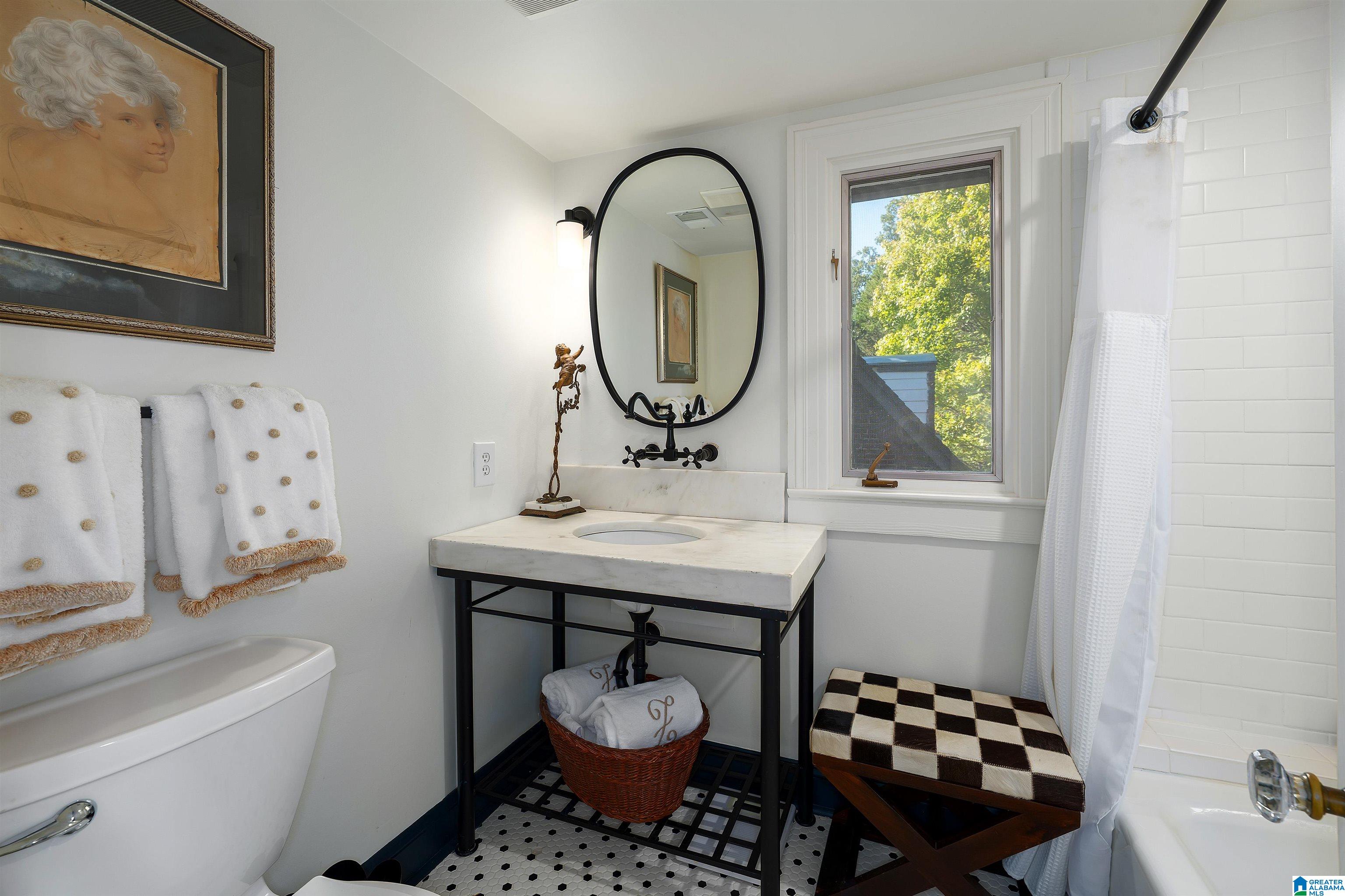 2820 Berwick Road Birmingham, AL 35213 - Photo 40 of 64