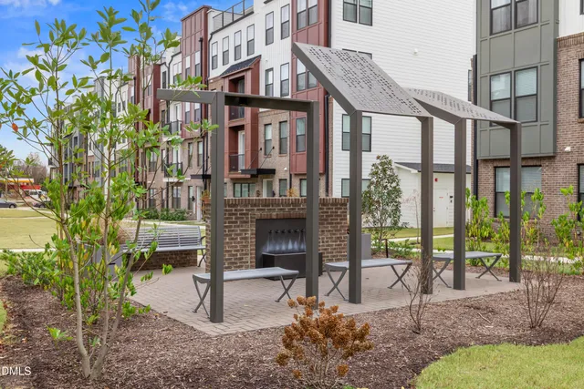 $2,195 | 1206 Coach Station Alley, Raleigh, NC 27601