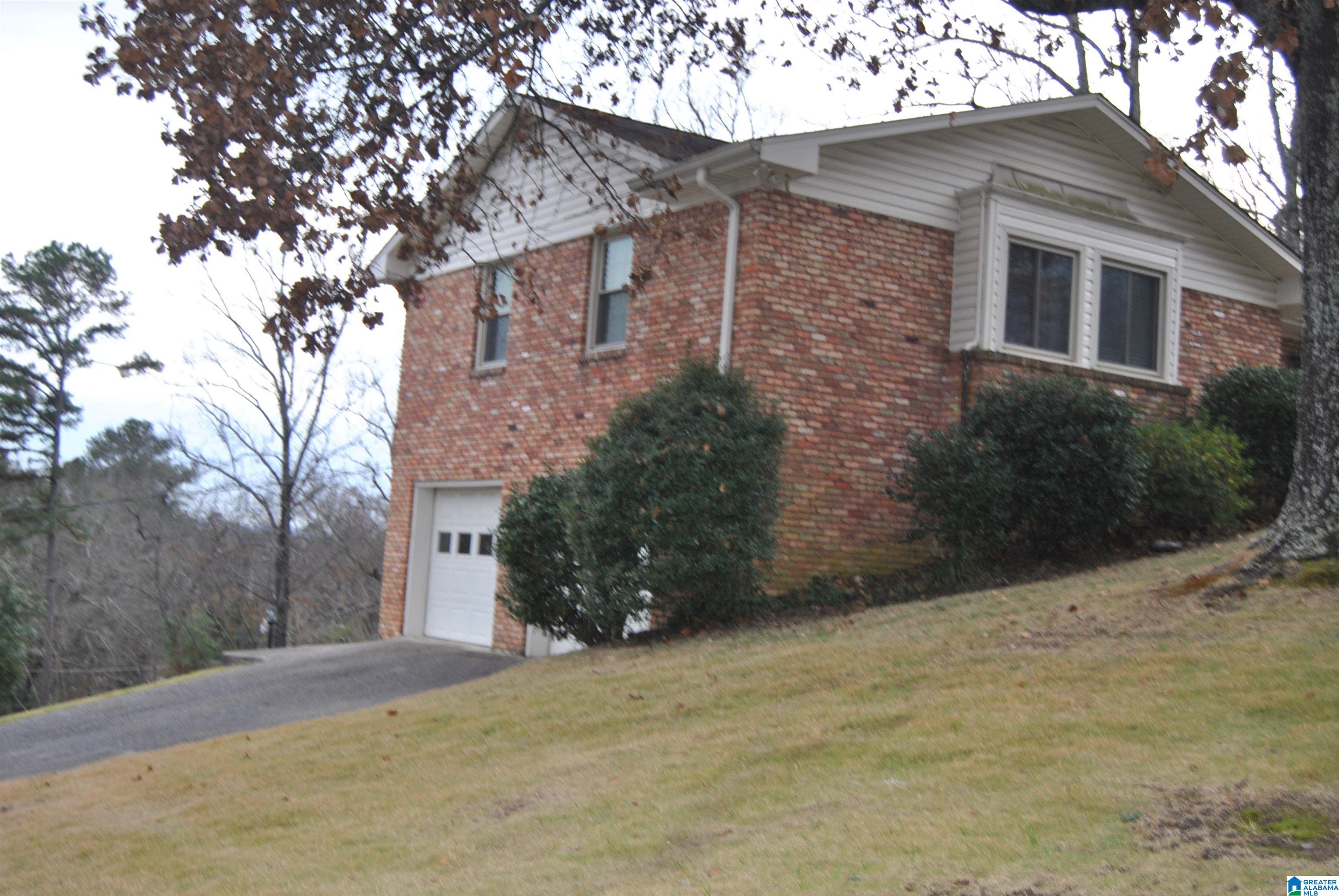5821 Southhall Road Birmingham, AL 35213 - Photo 4 of 18