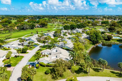 $599,900 | 86 Cambridge Lane, Boynton Beach, FL 33436