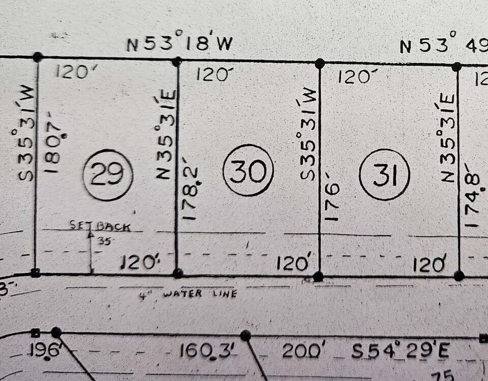 2930 Smyrna Heights Road Evensville, TN 37332 - Photo 9 of 11 a close up of a wall with a clock on it