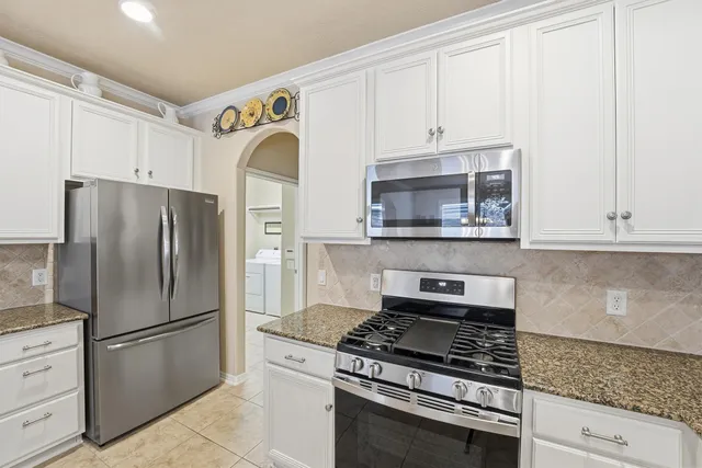 $325,000 | 5311 Baron Trace Lane, Katy, TX 77494