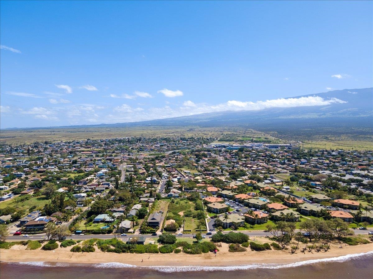 371 South Kihei Road Kihei, HI 96753 - Photo 13 of 29 an aerial view of a city