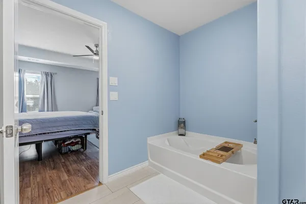 $486,500 | 8520 County Road 3614, Murchison, TX 75778