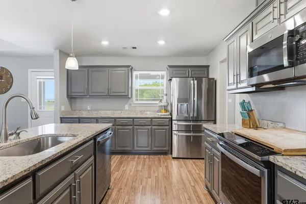 $486,500 | 8520 County Road 3614, Murchison, TX 75778