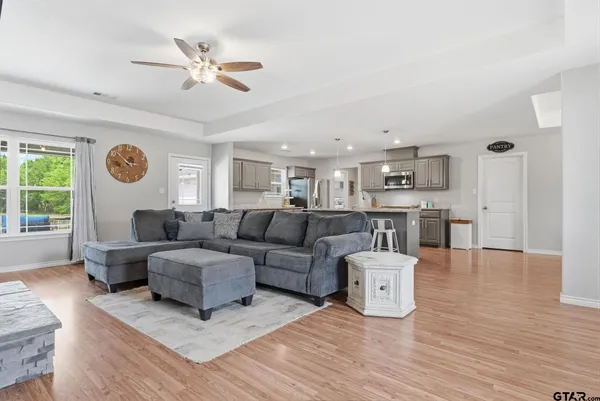 $486,500 | 8520 County Road 3614, Murchison, TX 75778