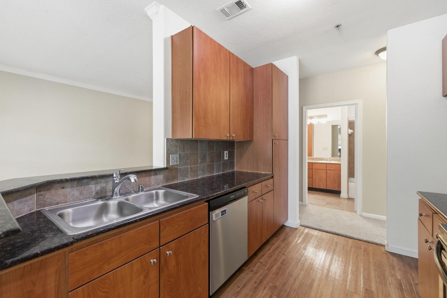 8434 Walerga Road, Unit 921 Antelope, CA 95843 - Photo 19 of 43