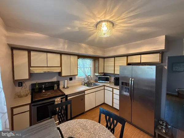 $569,000 | 711 Marple Drive, West Chester, PA 19382