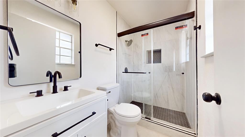 3220 Centennial Road Forest Hill, TX 76119 - Photo 15 of 31