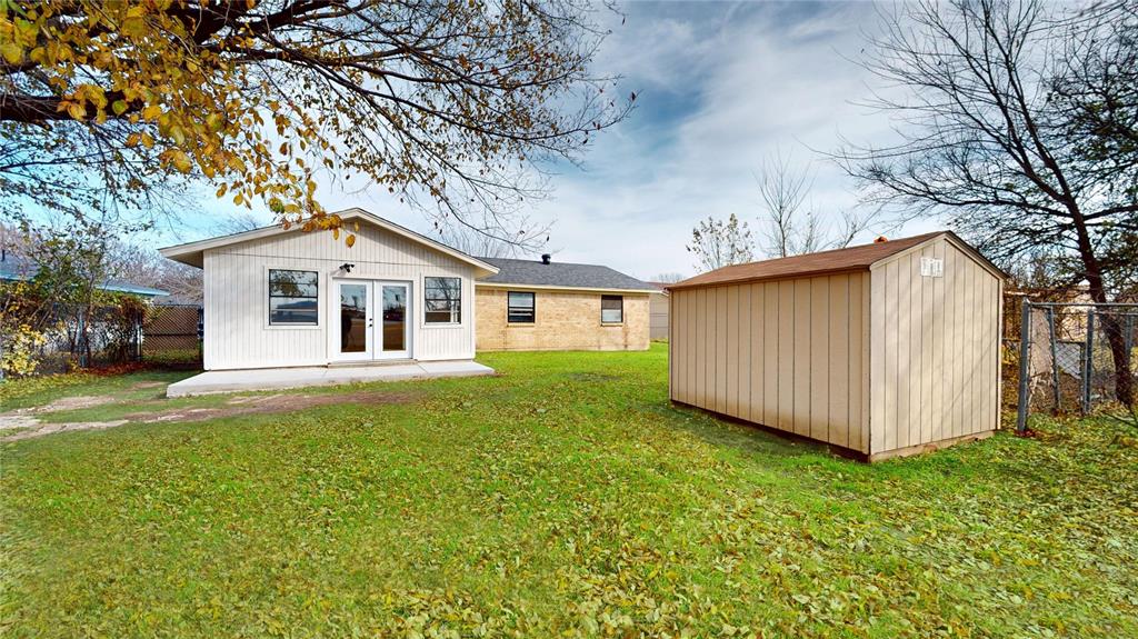 3220 Centennial Road Forest Hill, TX 76119 - Photo 28 of 31