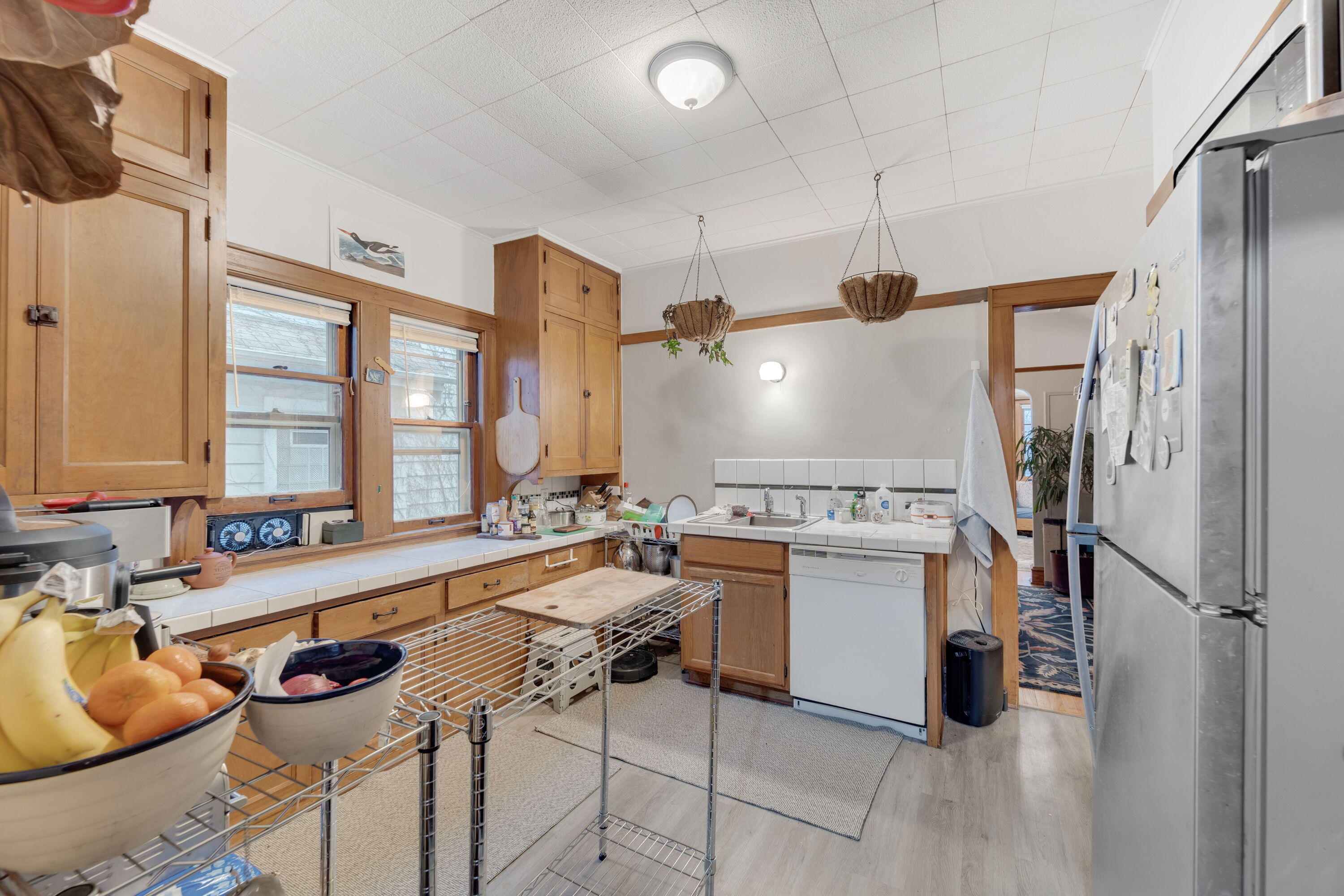 1530 North Hawley Road, Unit 1532 Milwaukee, WI 53208 - Photo 8 of 36 Lower Kitchen
