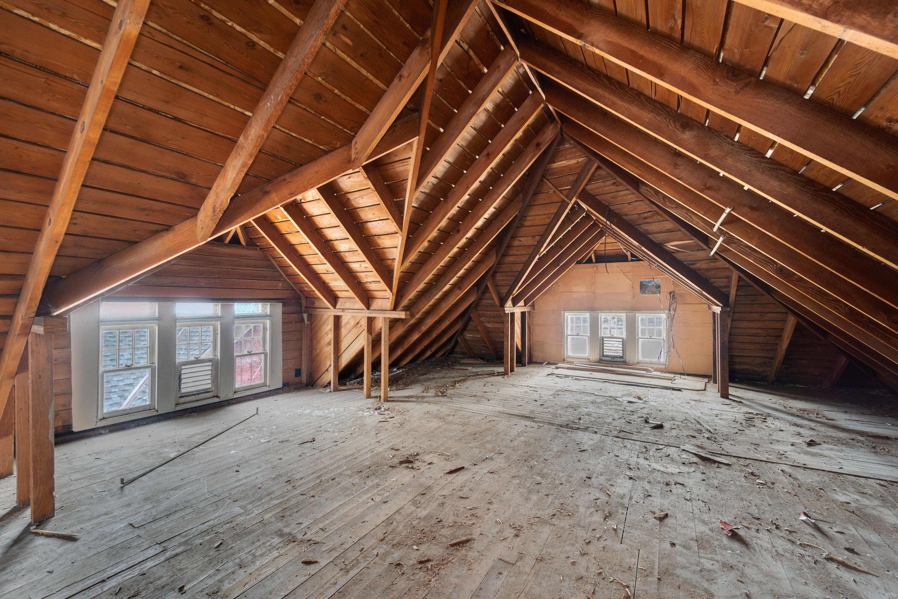 1530 North Hawley Road, Unit 1532 Milwaukee, WI 53208 - Photo 26 of 36 Endless possibilities up here!