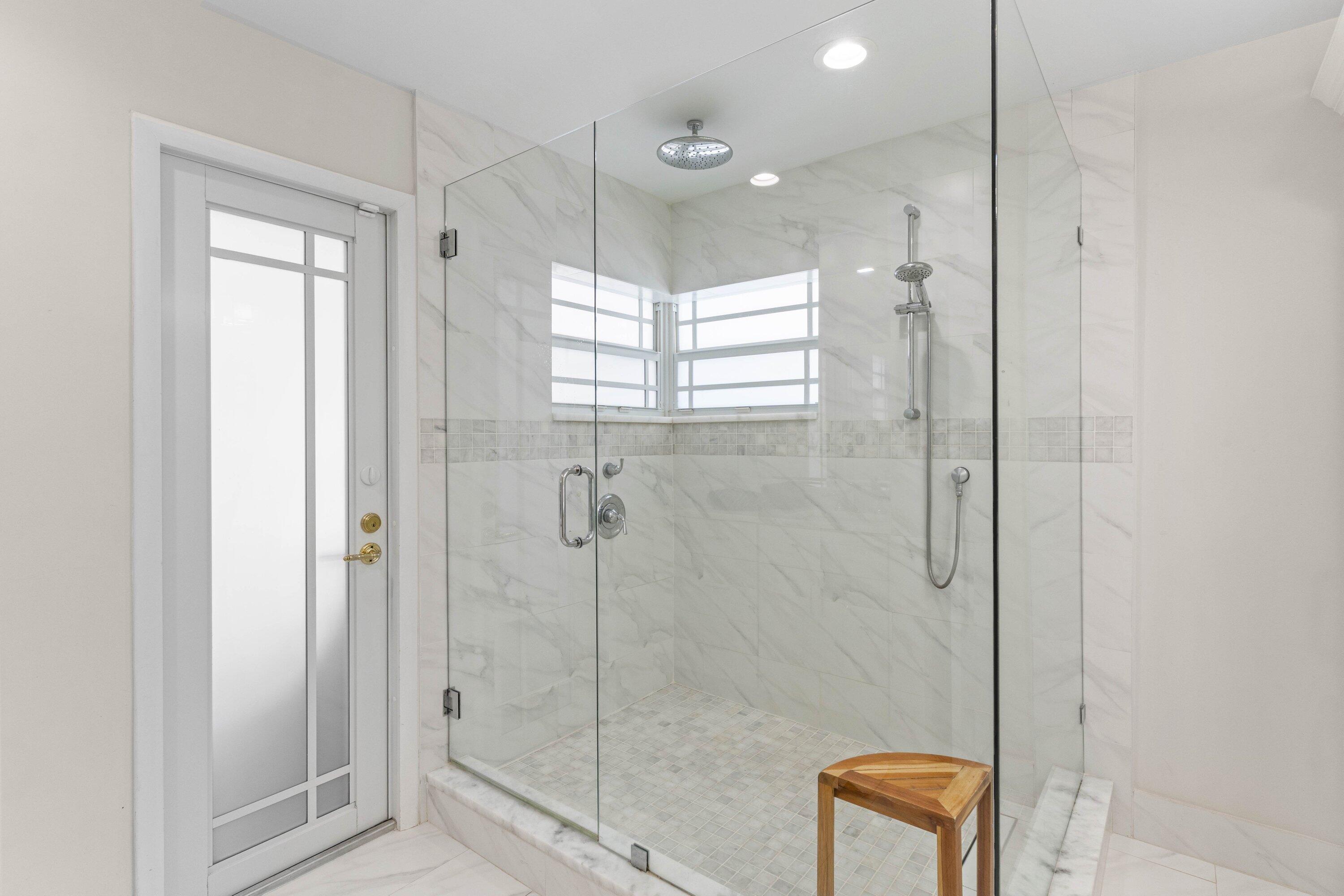 3830 Northwest 25th Way Boca Raton, FL 33434 - Photo 24 of 41 shower main bath