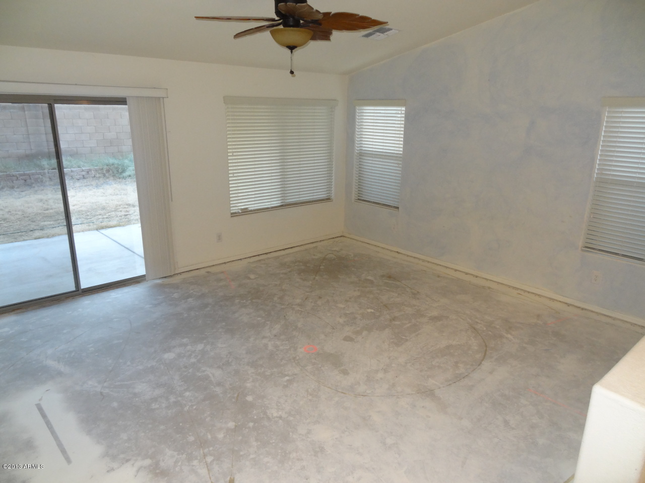 4737 West Ardmore Road Laveen, AZ 85339 - Photo 6 of 18 Spacious Family Room