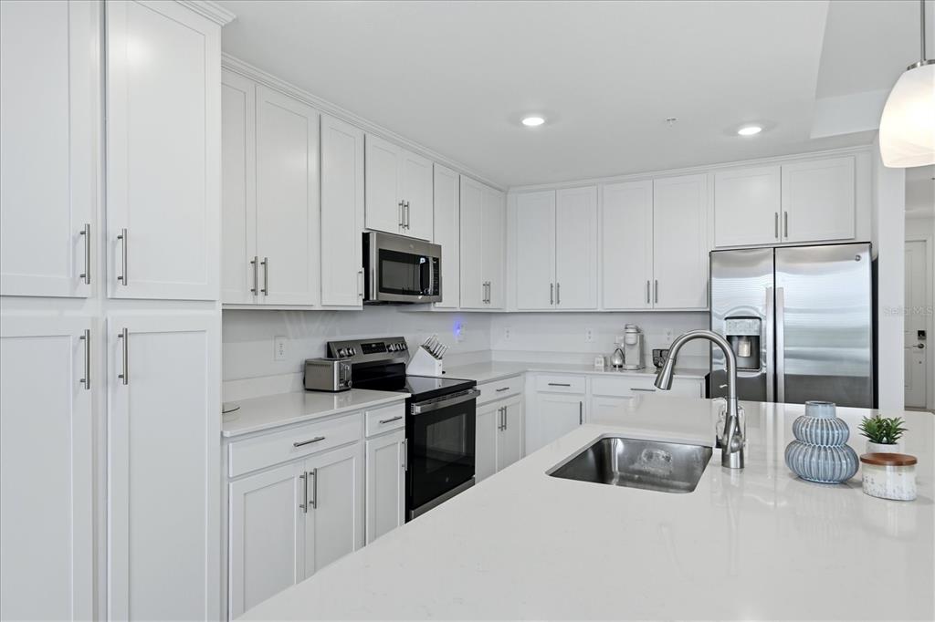 19140 Scallop Loop, Unit 102 Lakewood Ranch, FL 34211 - Photo 14 of 25