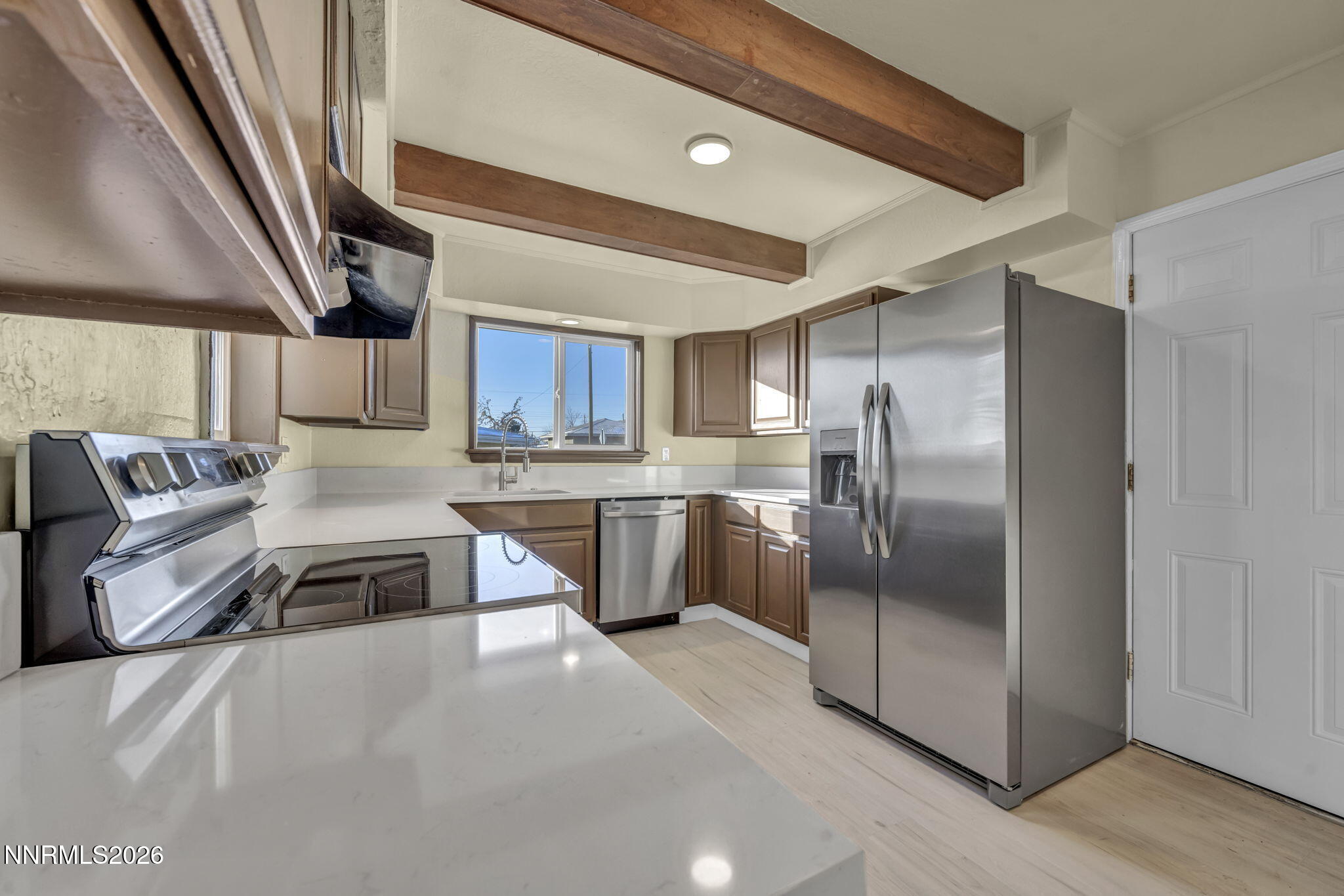 1545 Haddock Drive Reno, NV 89512 - Photo 9 of 38 38-web-or-mls-1545-haddock-dr