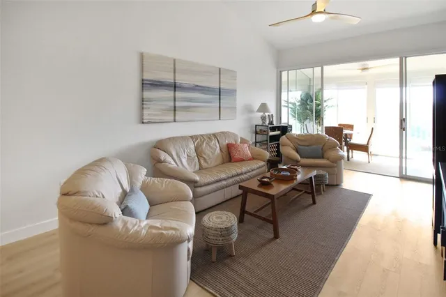 $6,000 | 971 Waterside Lane, Bradenton, FL 34209