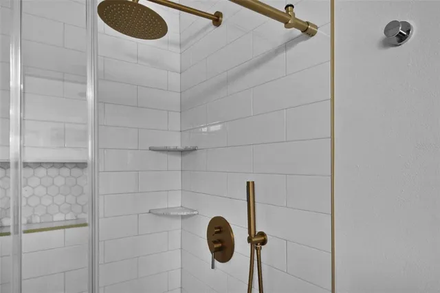 $6,000 | 971 Waterside Lane, Bradenton, FL 34209