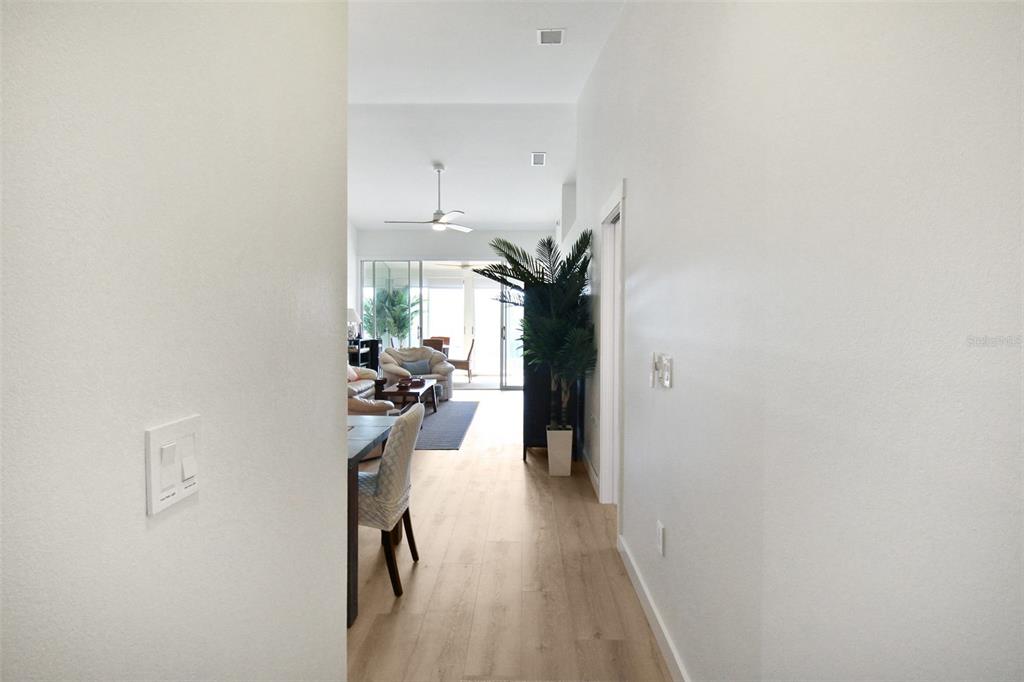 971 Waterside Lane Bradenton, FL 34209 - Photo 6 of 44