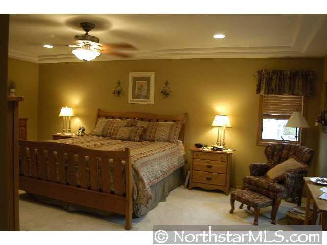2520 Elmcroft Drive Southwest Rochester, MN 55902 - Photo 6 of 10