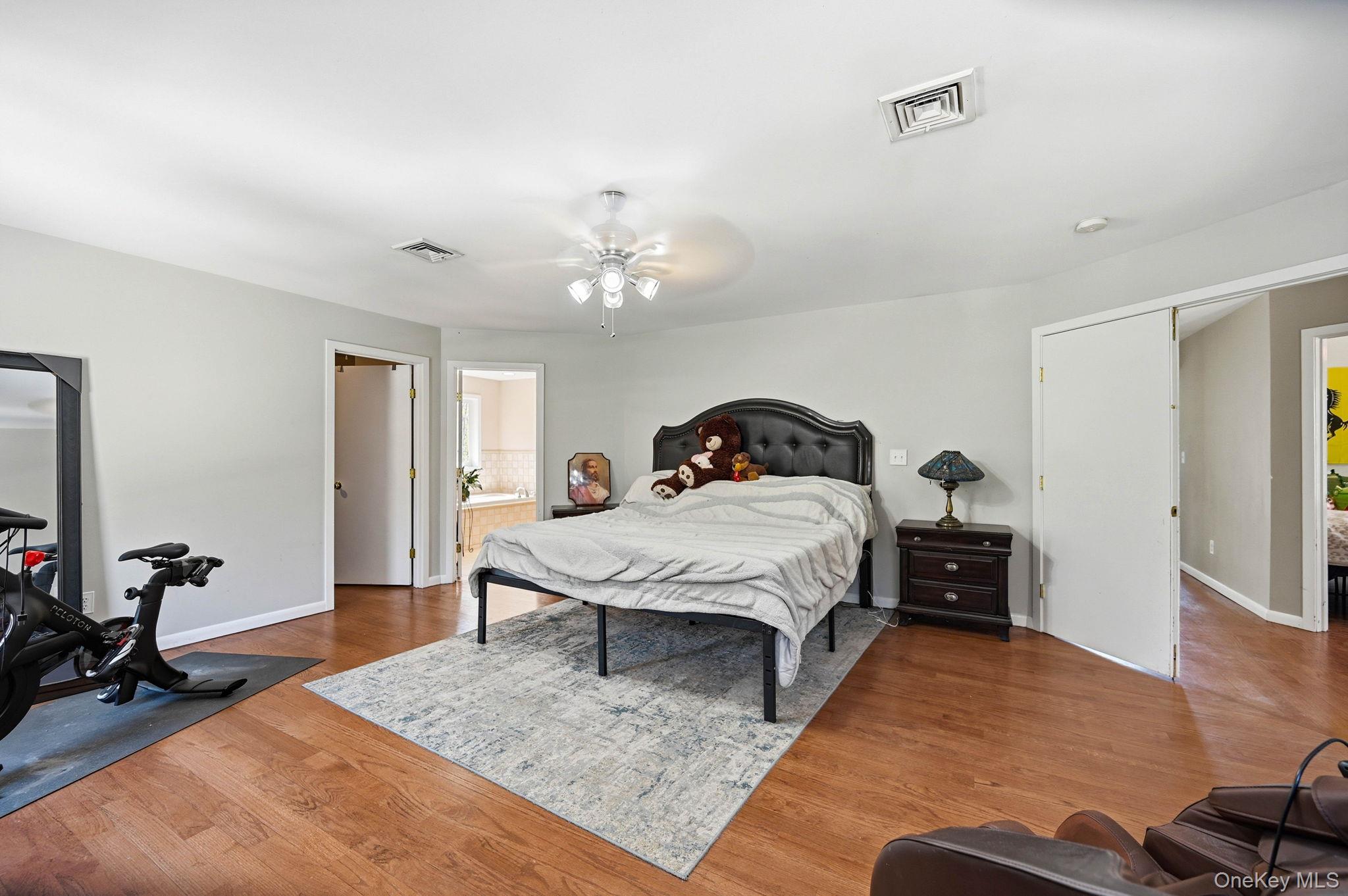 155 Alexander Road Monroe, NY 10950 - Photo 9 of 39 Gallery Image 9