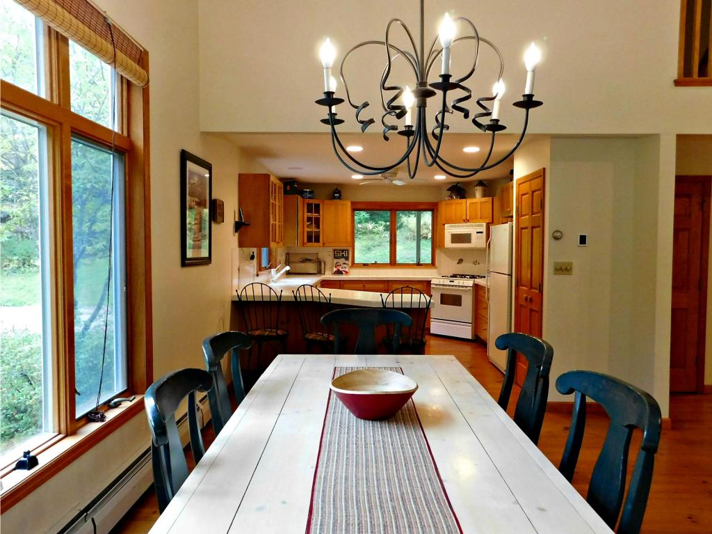 63 Lake Road Winhall, VT 05340 - Photo 8 of 15