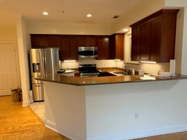 $3,200 | 2000 Davenport Avenue, Unit 2107, Canton, MA 02021