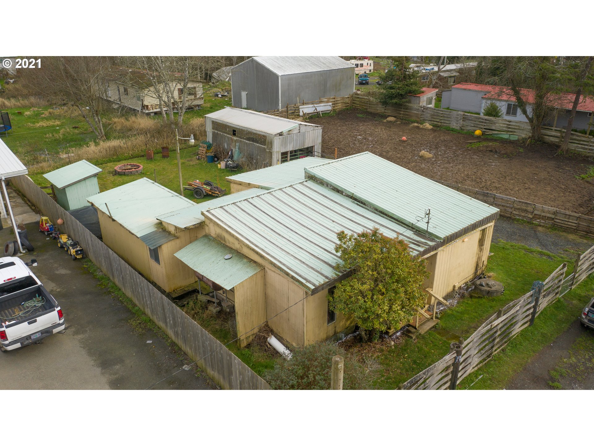 63523 South Spring Road Coos Bay, OR 97420 - Photo 2 of 32 Gallery Image 2