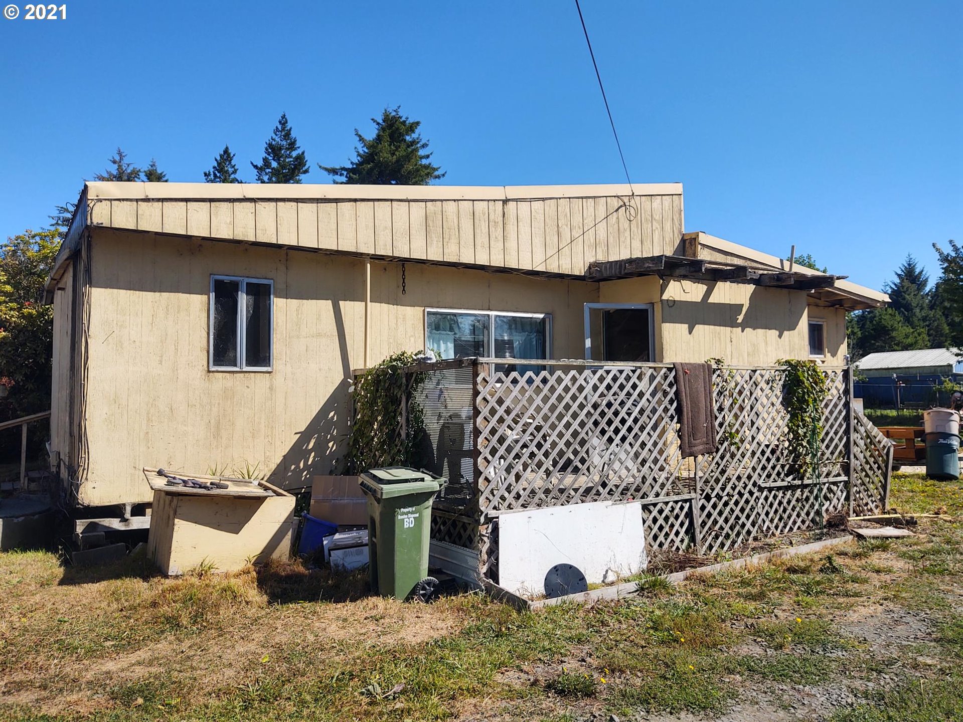 63523 South Spring Road Coos Bay, OR 97420 - Photo 12 of 32 Gallery Image 12
