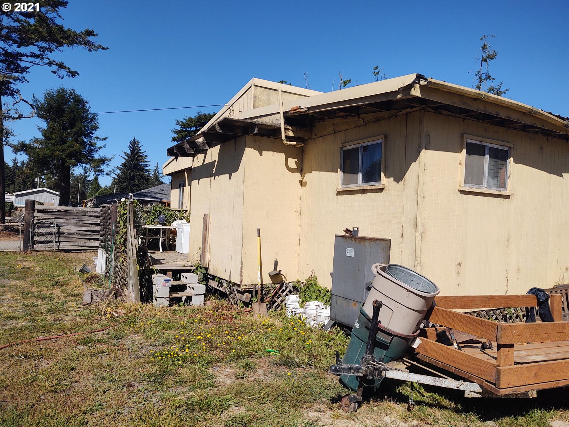 63523 South Spring Road Coos Bay, OR 97420 - Photo 13 of 32 Gallery Image 13