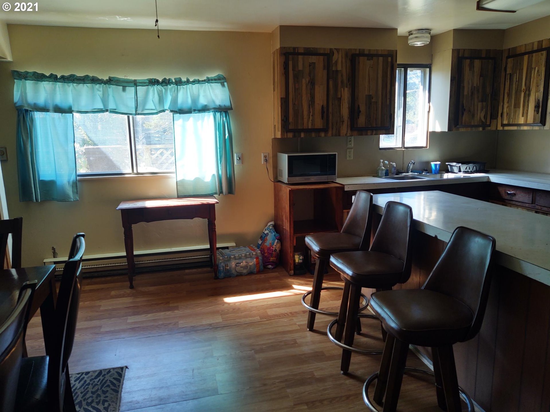 63523 South Spring Road Coos Bay, OR 97420 - Photo 16 of 32 Gallery Image 16