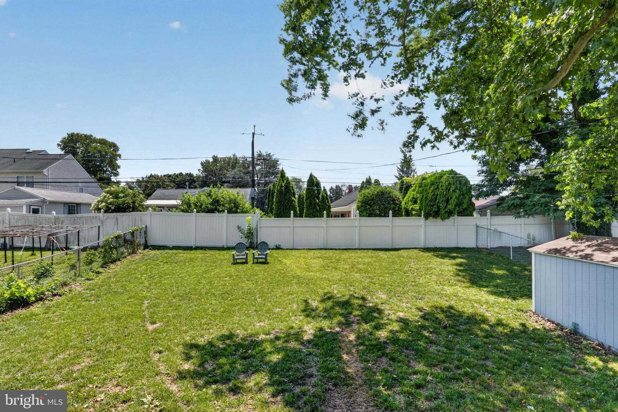 423 Old Fort Road King of Prussia, PA 19406 - Photo 4 of 19