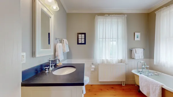 $680,000 | 8498 Highway 22A, Addison, VT 05491