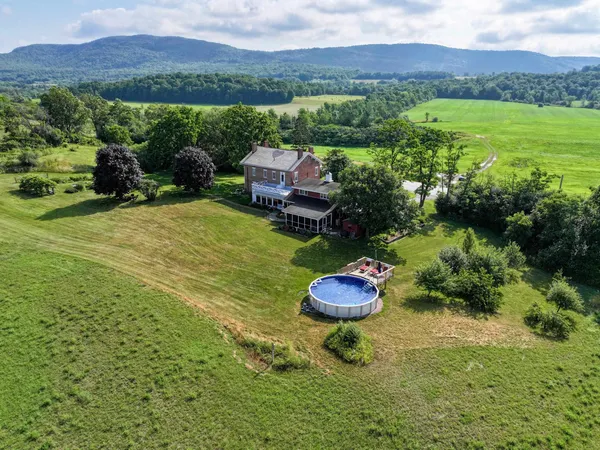 $680,000 | 8498 Highway 22A, Addison, VT 05491