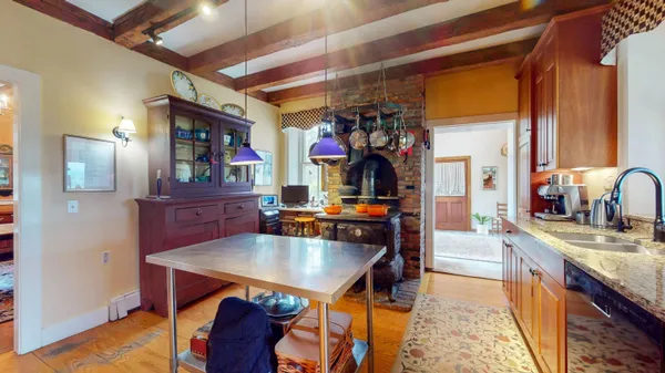 $680,000 | 8498 Highway 22A, Addison, VT 05491